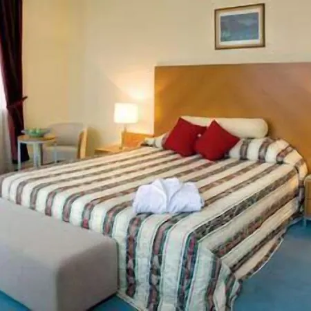 Tcc Plaza Hotel 5*